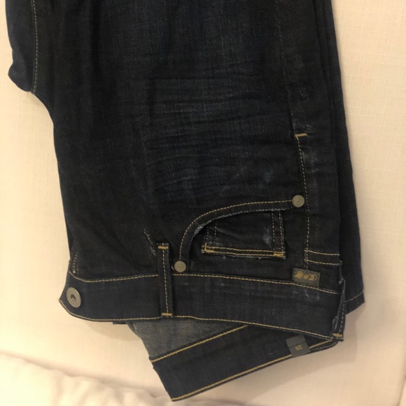 Gently worn designer jeans - Picture 3 of 4